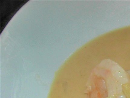 18a. Geng khiowan moo/gai eller gong.  Fläskkött, kyckling eller Räkor 16/20 (7st) pris:150:- (10st) Pris: 170:- i grön curry med kokosmjölk, bambu grönsaker och ris. Pris:  120:-/150:-/170:-